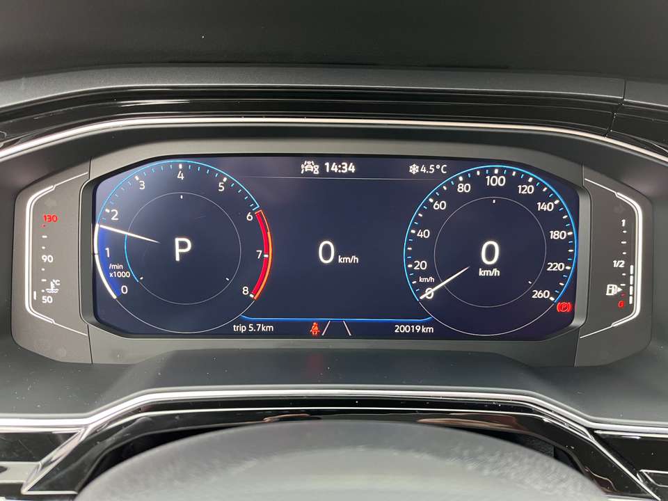 Volkswagen Polo - Imagem 13