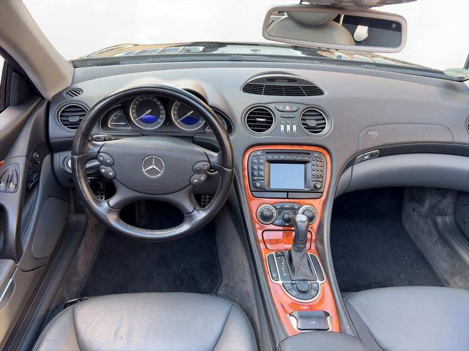 Mercedes-Benz SL 500 - Imagem 8