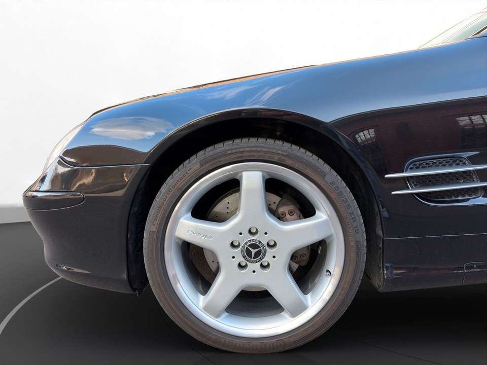 Mercedes-Benz SL 500 - Imagem 11