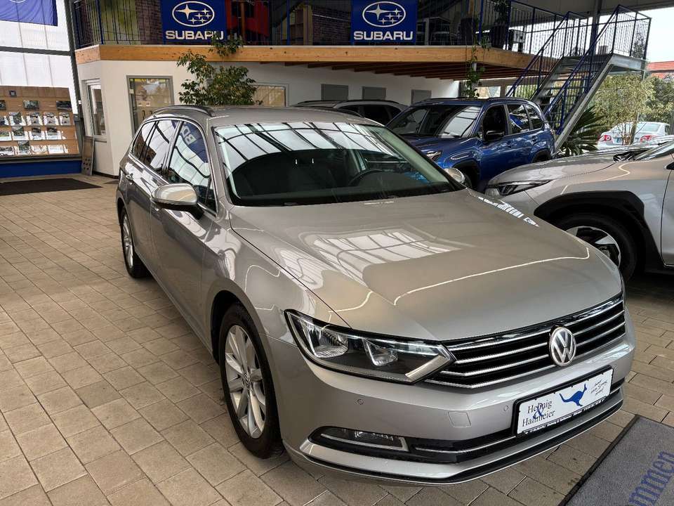 Volkswagen Passat Variant - Imagem 1