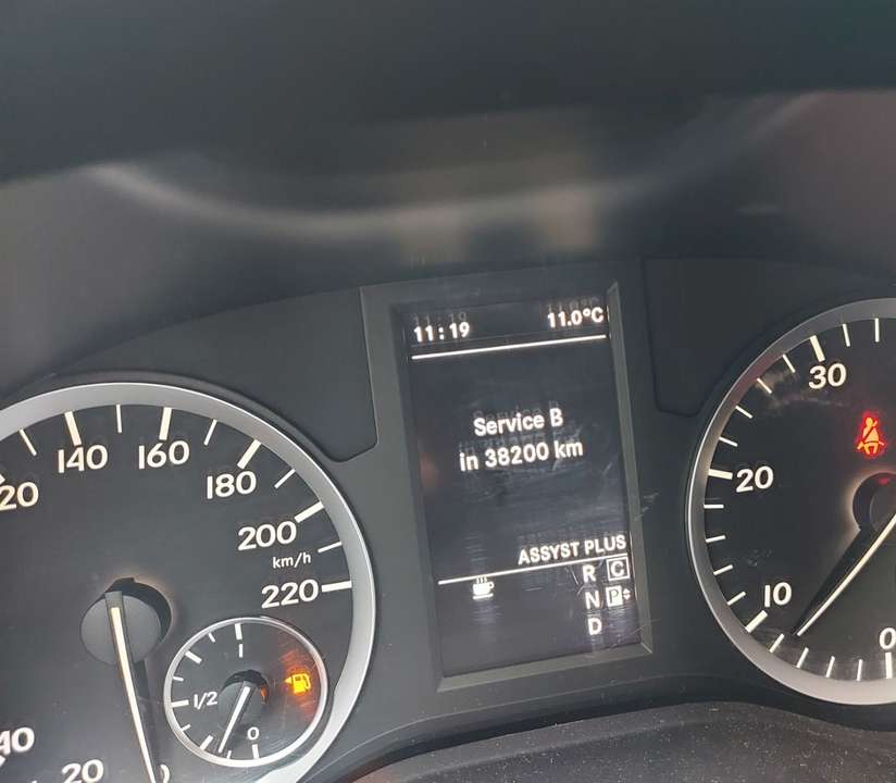 Mercedes-Benz Vito - Imagem 11