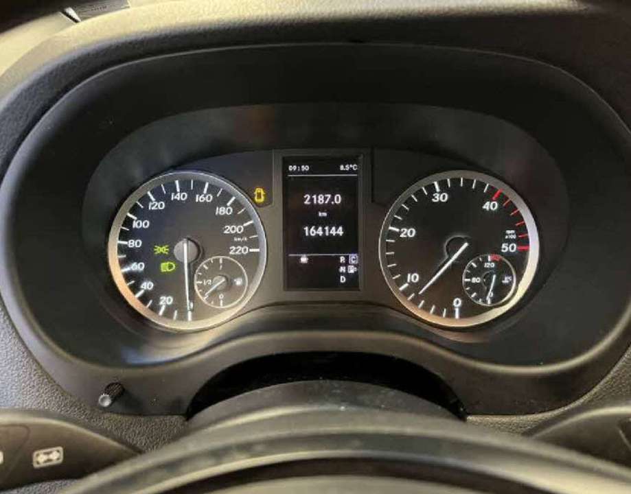 Mercedes-Benz Vito - Imagem 9