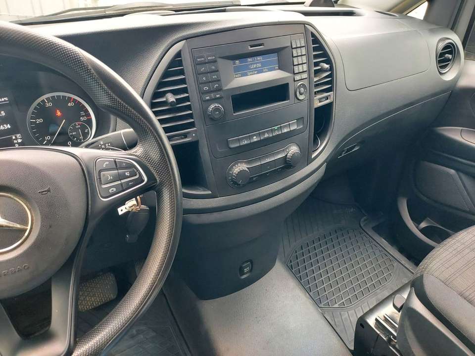Mercedes-Benz Vito - Imagem 11