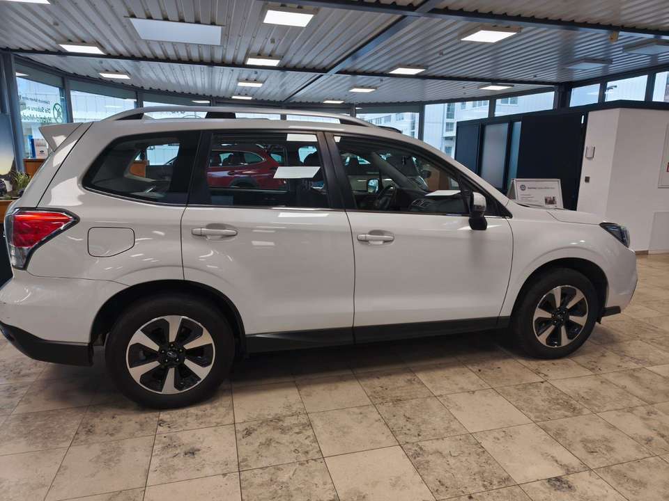 Subaru Forester - Imagem 6