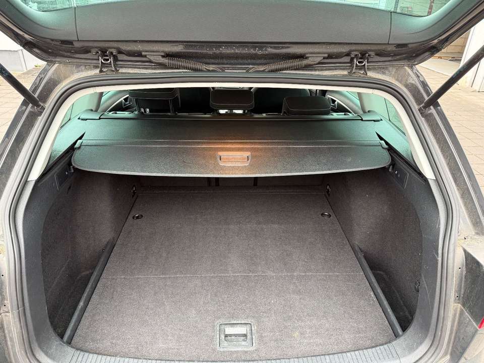 Volkswagen Golf - Imagem 9