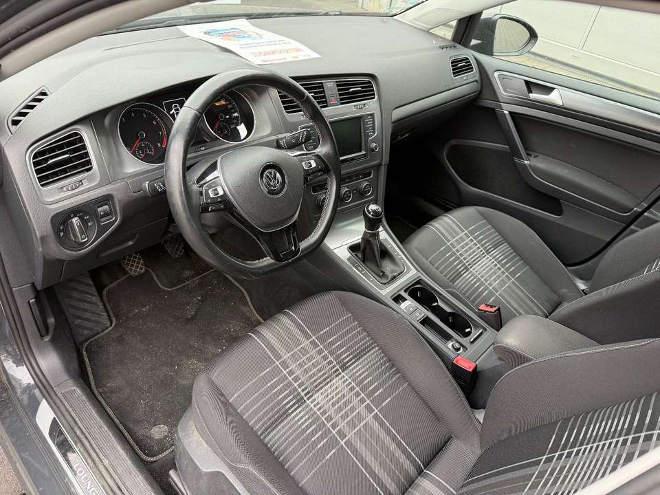 Volkswagen Golf - Imagem 10