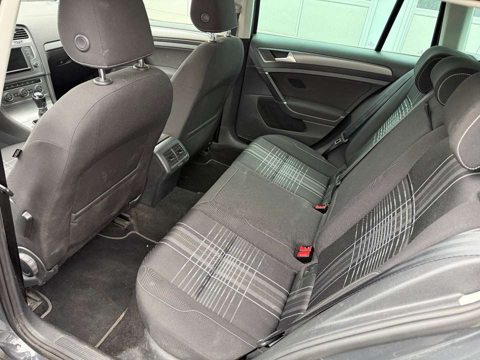 Volkswagen Golf - Imagem 12