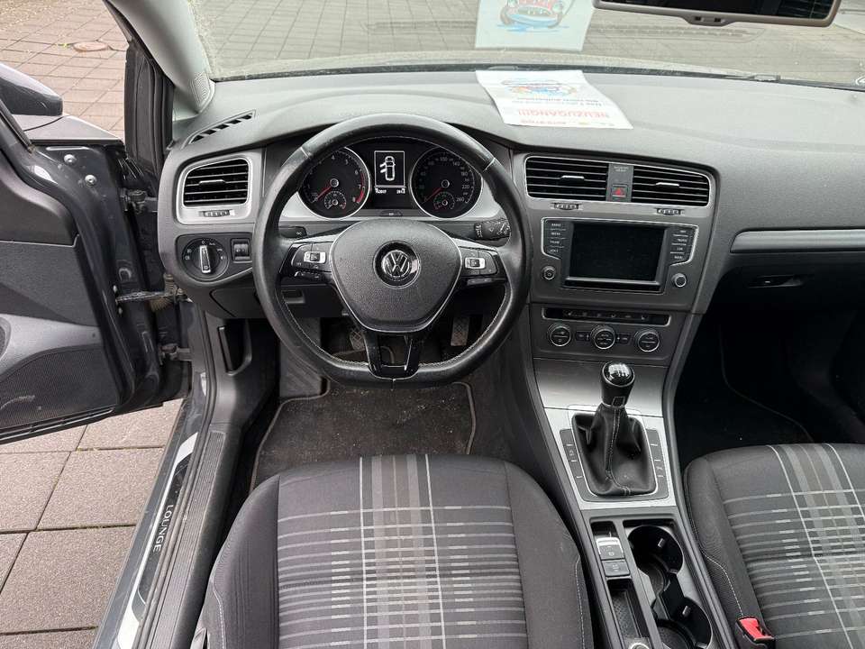 Volkswagen Golf - Imagem 13