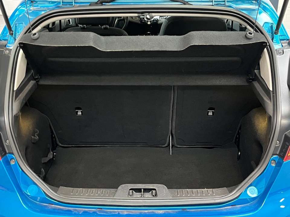 Ford Fiesta - Imagem 7