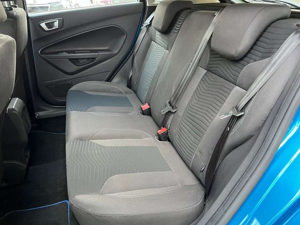 Ford Fiesta - Imagem 11