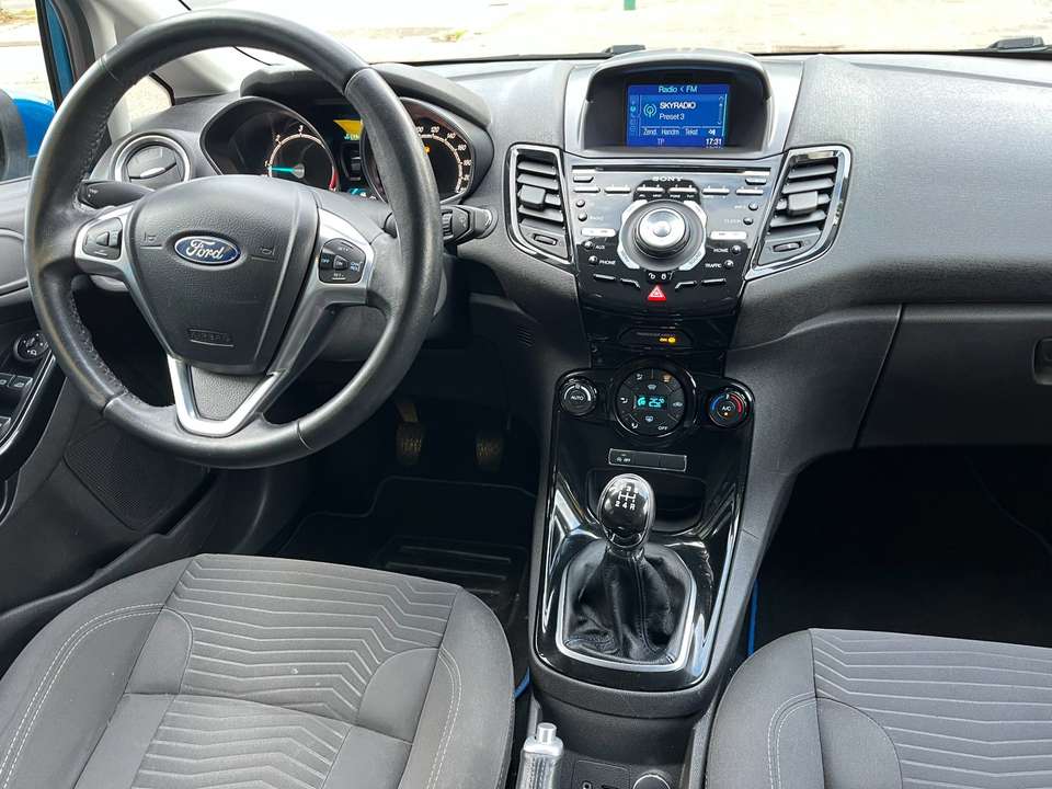 Ford Fiesta - Imagem 13