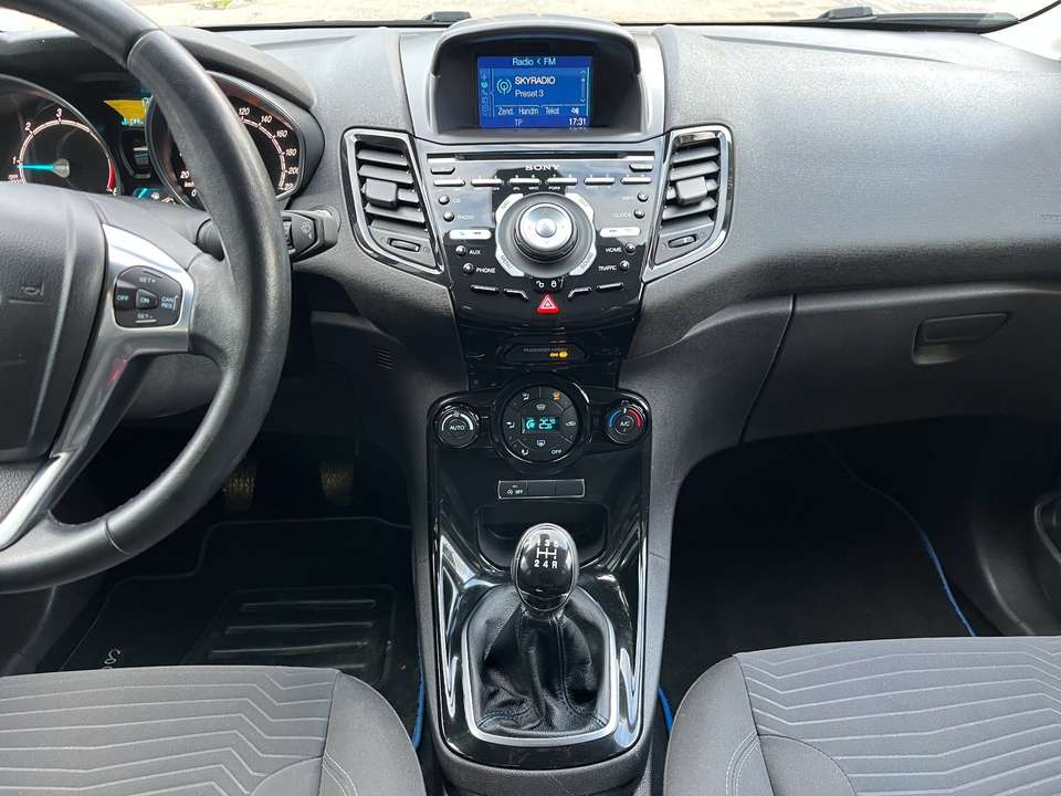 Ford Fiesta - Imagem 14