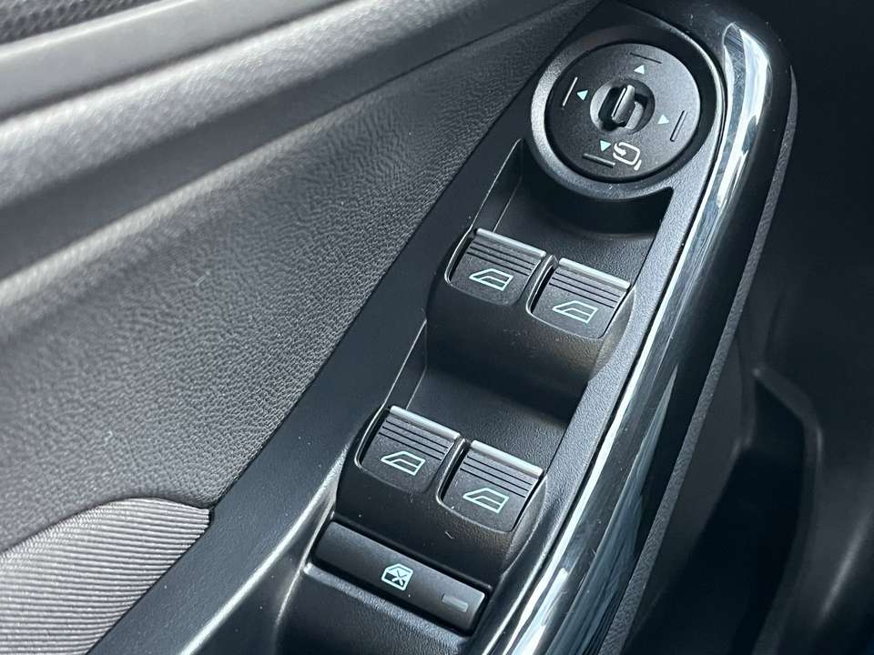 Ford Fiesta - Imagem 19