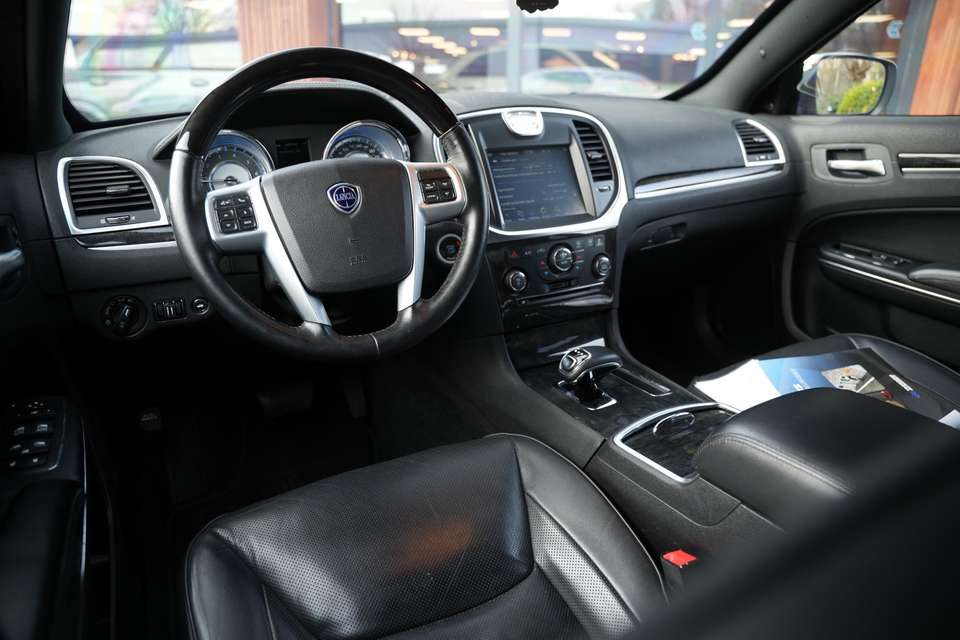 Lancia Thema - Imagem 2