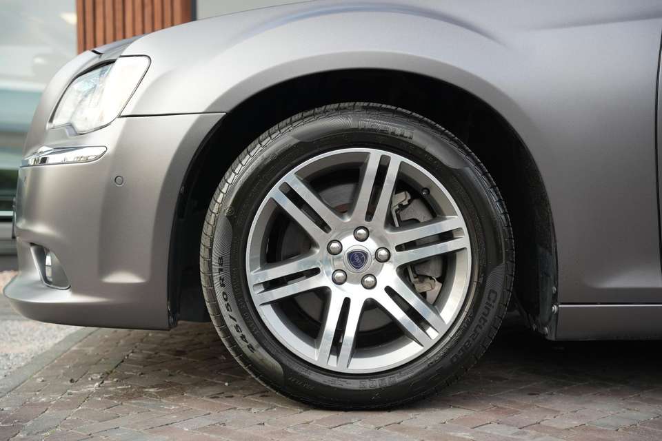 Lancia Thema - Imagem 12