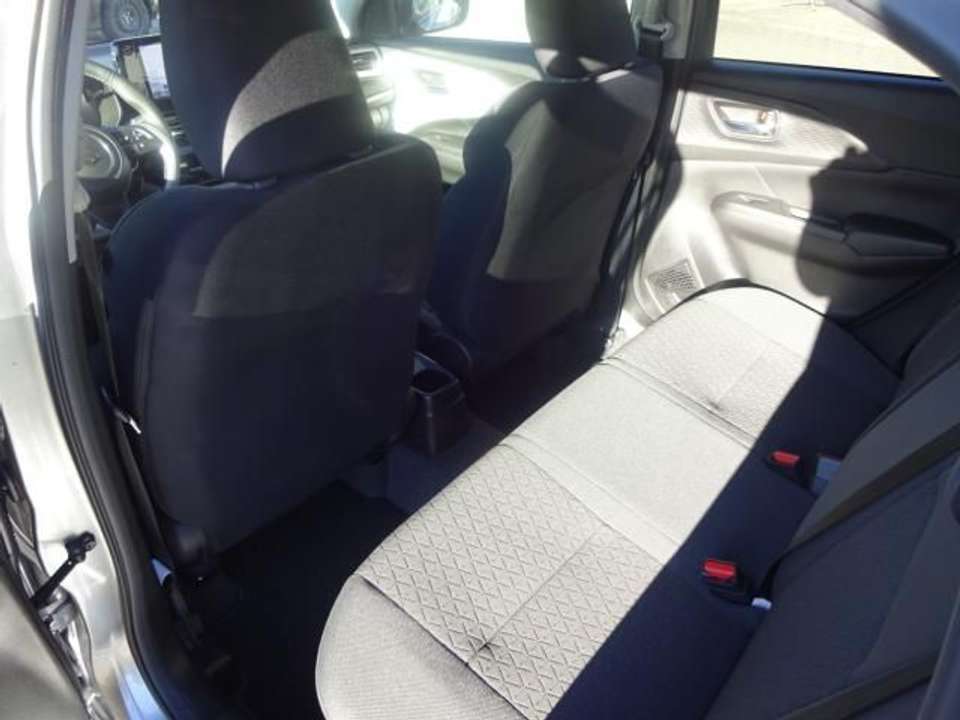 Suzuki Swift - Imagem 13