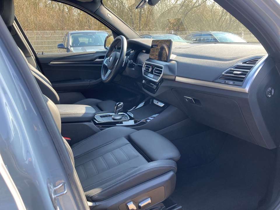 BMW X3 M - Imagem 11