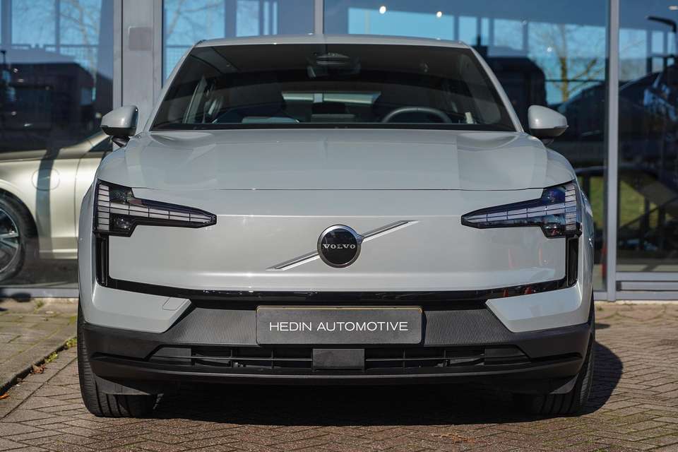 Volvo EX30 - Imagem 2