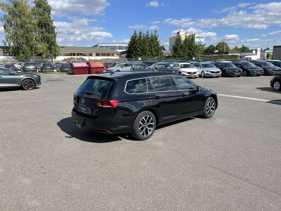 Volkswagen Passat Variant - Imagem 7