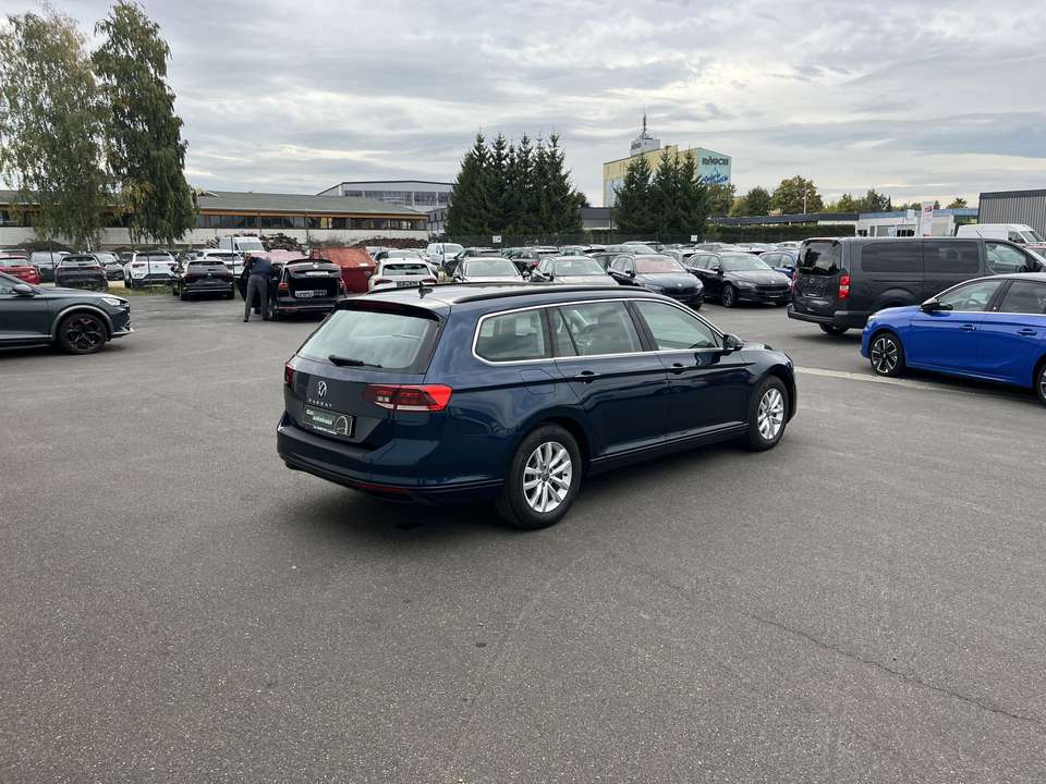 Volkswagen Passat Variant - Imagem 6