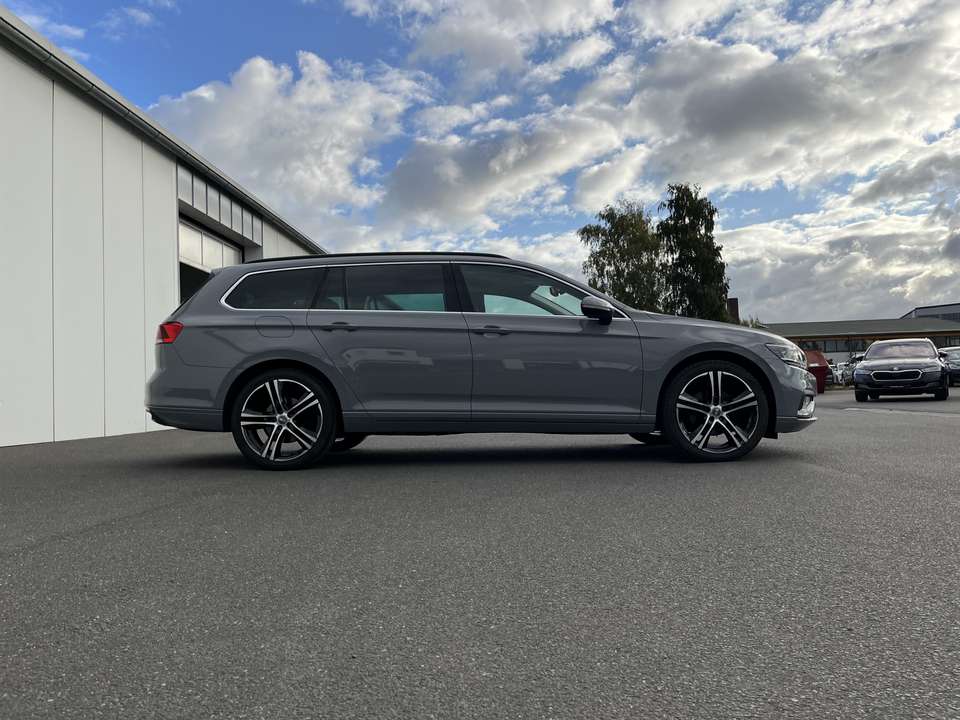 Volkswagen Passat Variant - Imagem 5