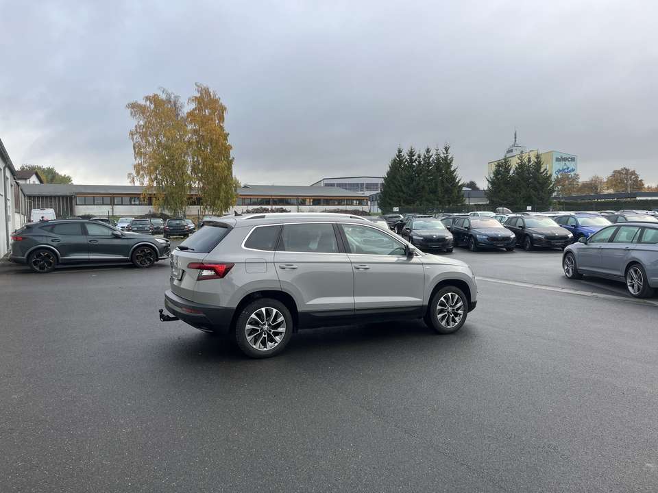 Skoda Karoq - Imagem 7