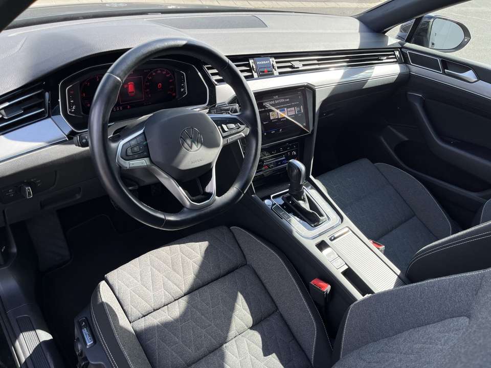 Volkswagen Passat Variant - Imagem 10