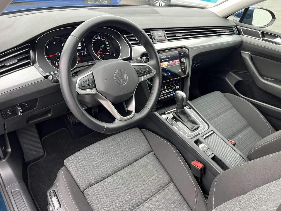 Volkswagen Passat Variant - Imagem 10
