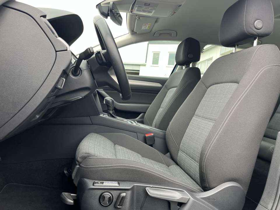 Volkswagen Passat Variant - Imagem 11