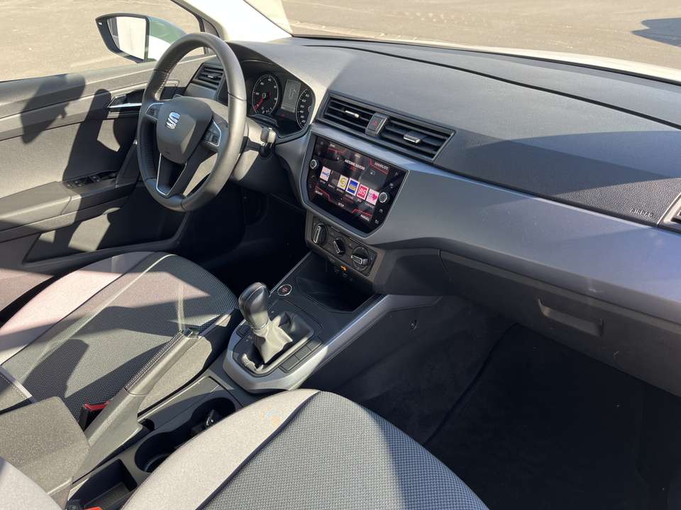 SEAT Arona - Imagem 12