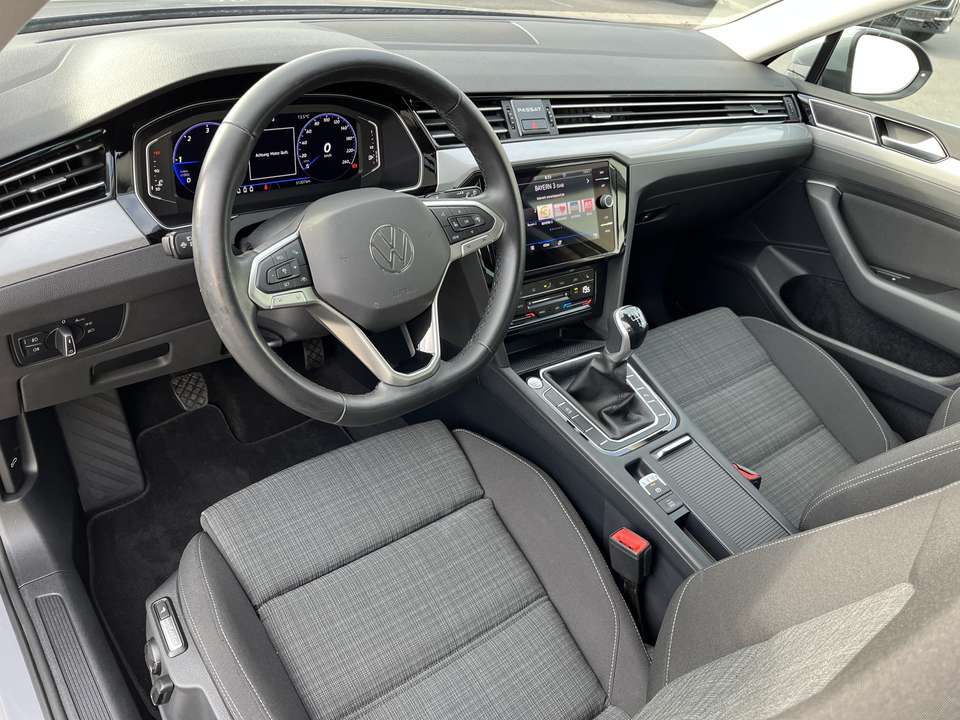 Volkswagen Passat Variant - Imagem 10
