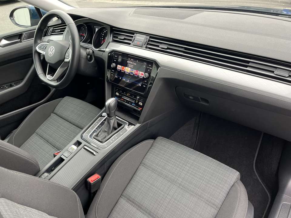 Volkswagen Passat Variant - Imagem 12