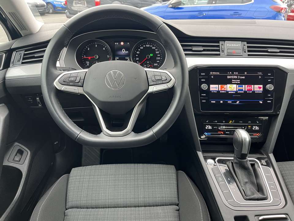 Volkswagen Passat Variant - Imagem 14