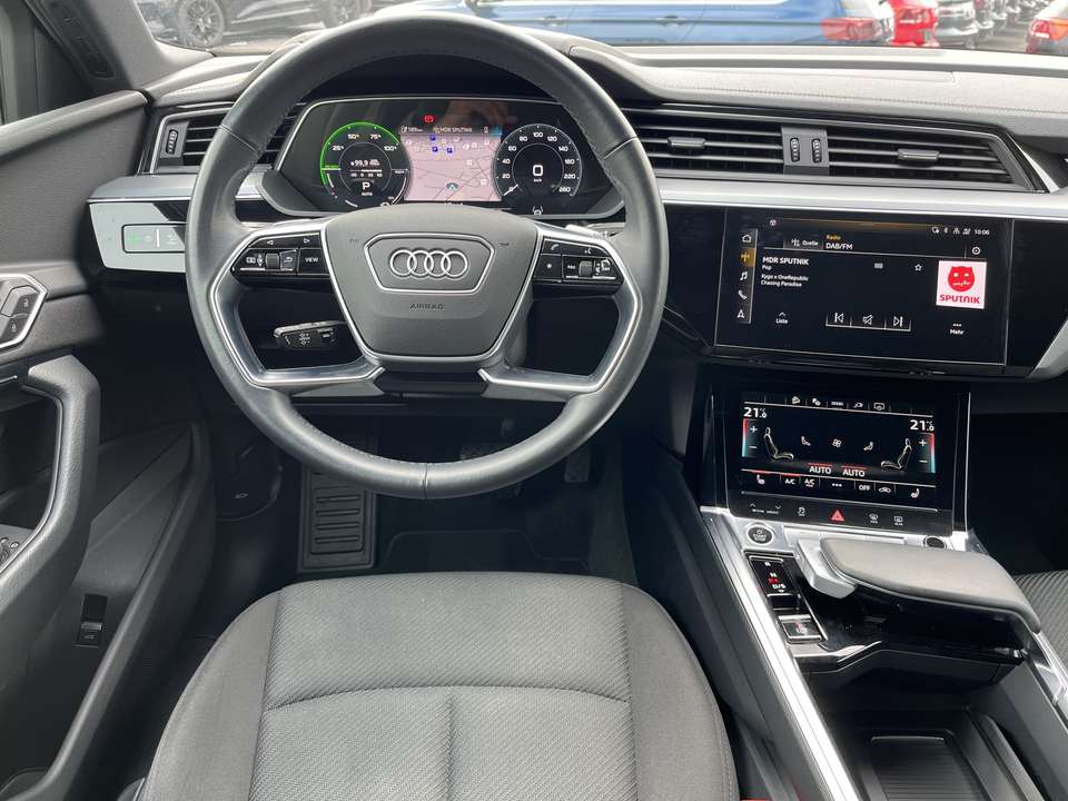 Audi e-tron - Imagem 14