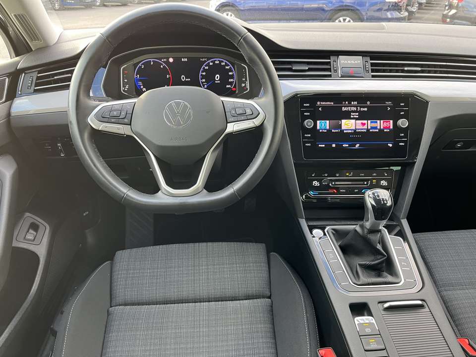 Volkswagen Passat Variant - Imagem 14
