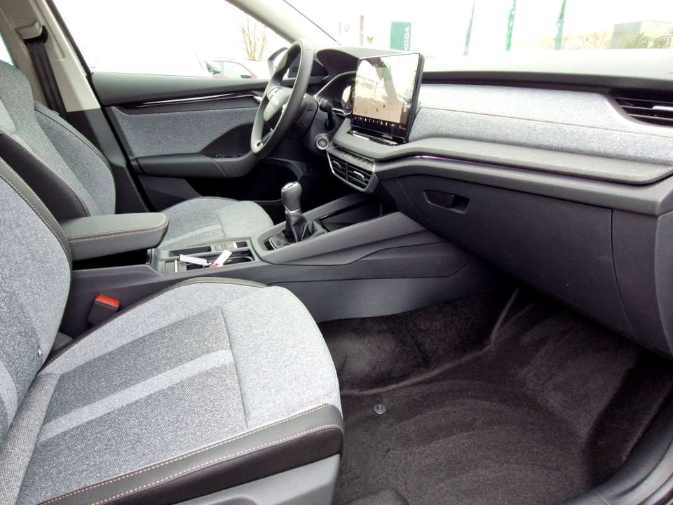 Skoda Octavia - Imagem 8