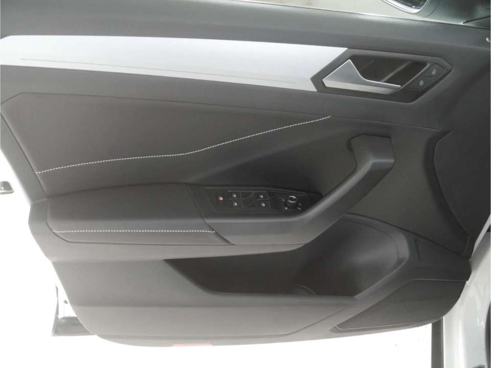 Volkswagen T-Roc - Imagem 10