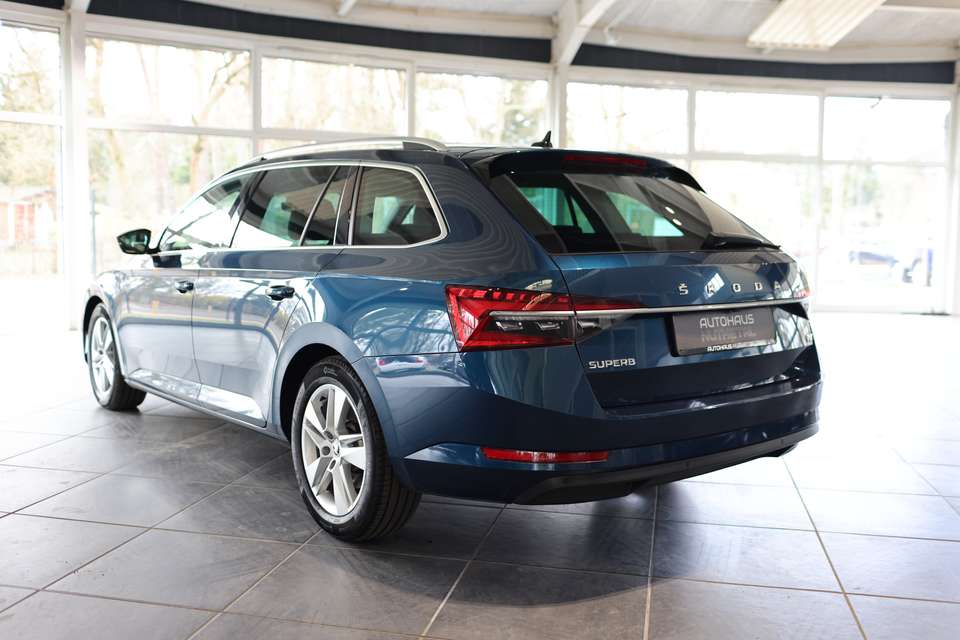 Skoda Superb - Imagem 4