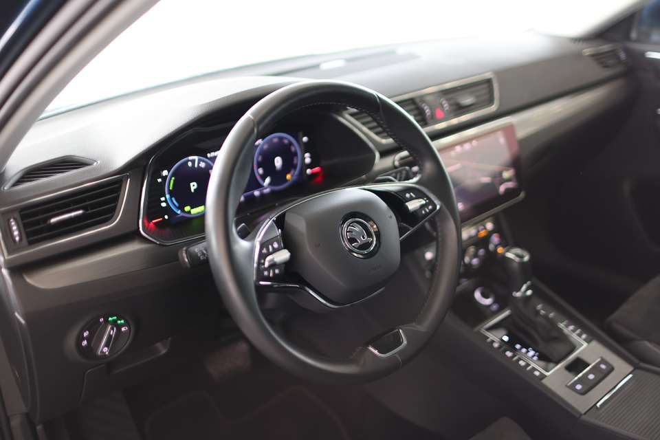 Skoda Superb - Imagem 10