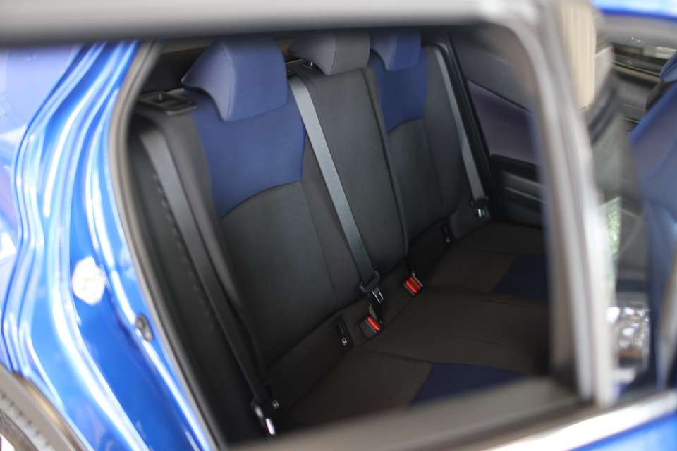 Toyota C-HR - Imagem 13