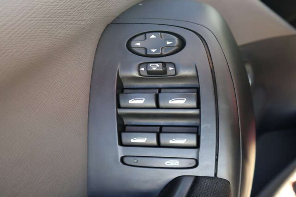 Citroen C4 Picasso - Imagem 9