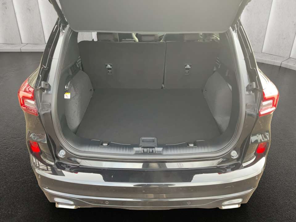 Ford Kuga - Imagem 18