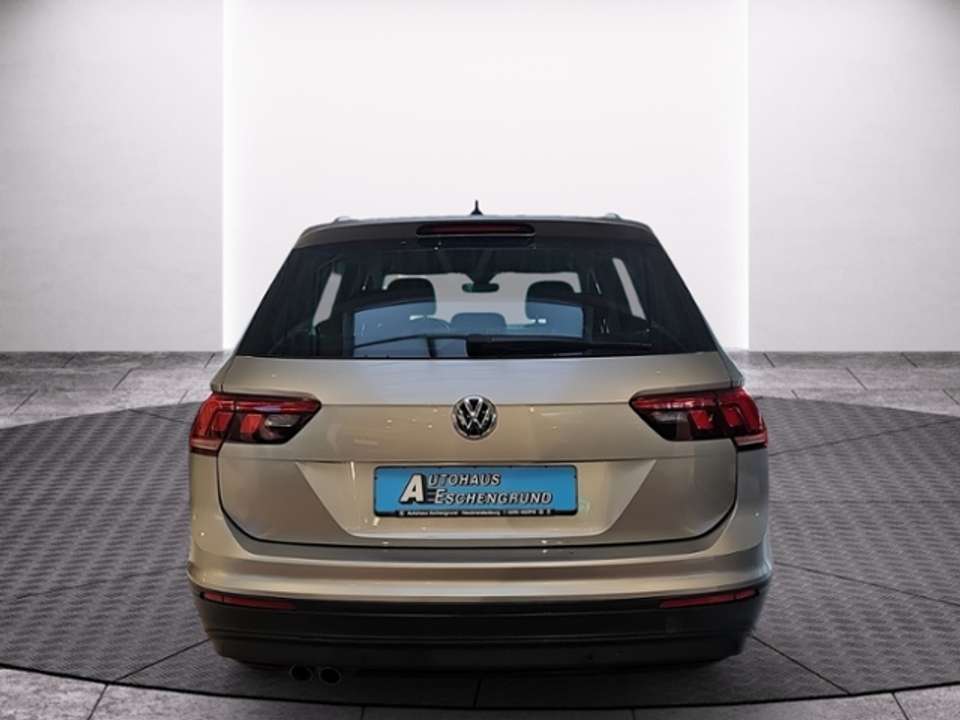 Volkswagen Tiguan - Imagem 7