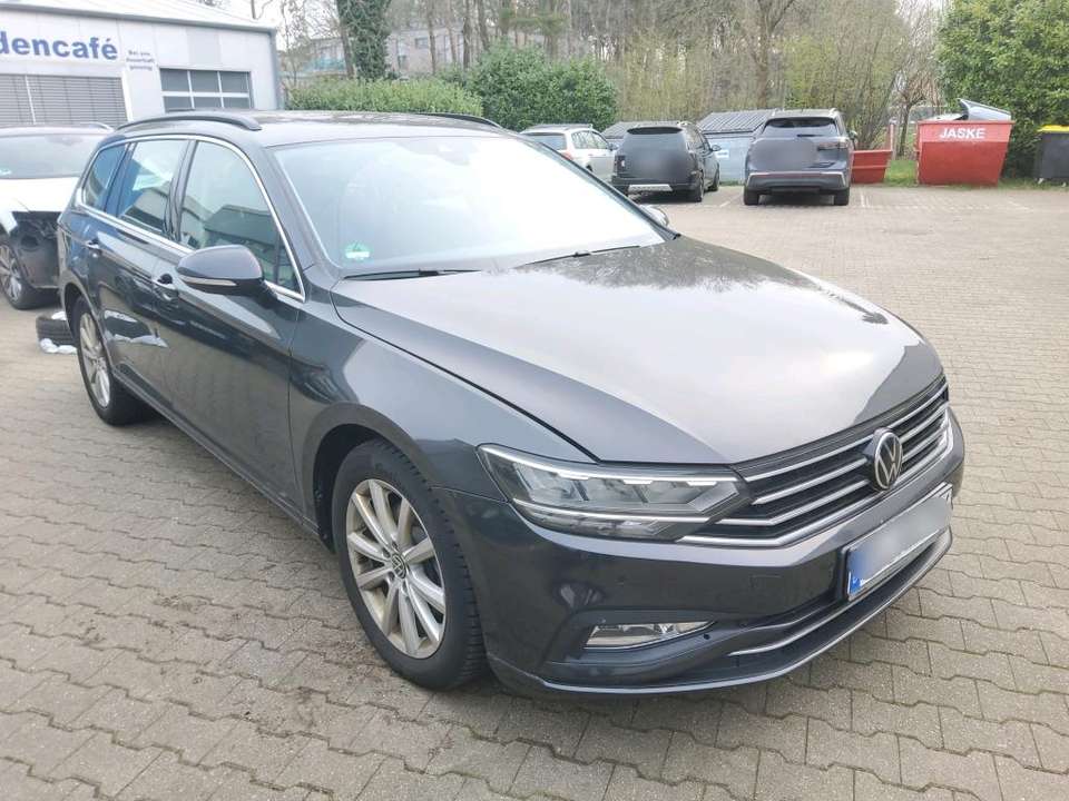 Volkswagen Passat Variant - Imagem 3