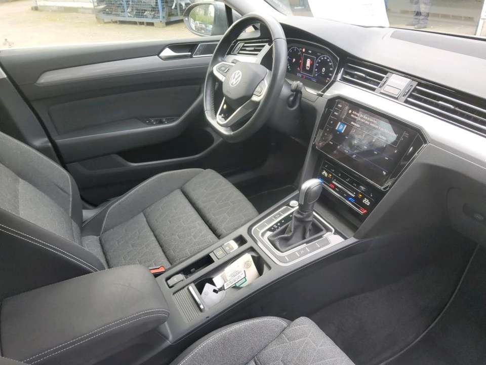 Volkswagen Passat Variant - Imagem 6