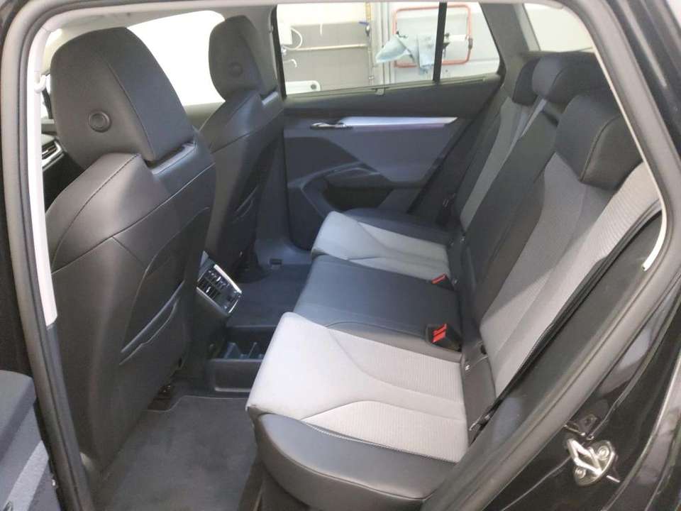 Skoda Enyaq - Imagem 8