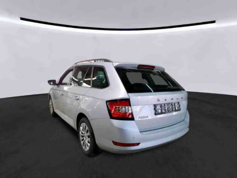 Skoda Fabia - Imagem 3
