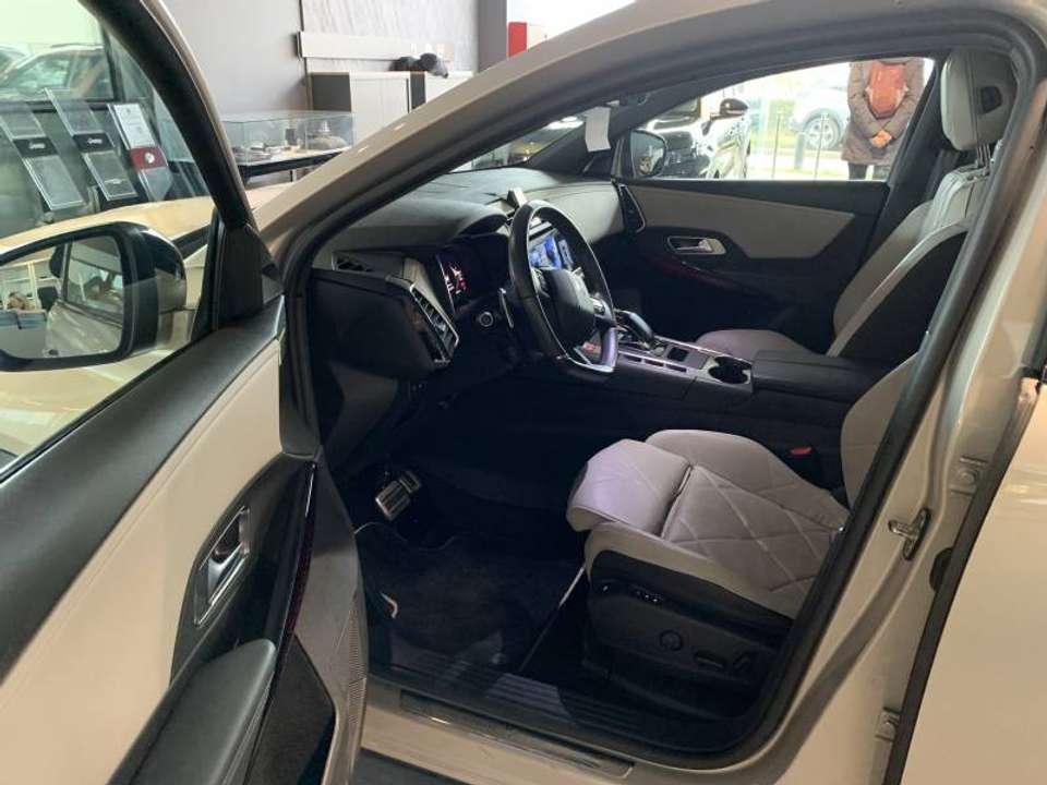 DS Automobiles DS 7 - Imagem 10