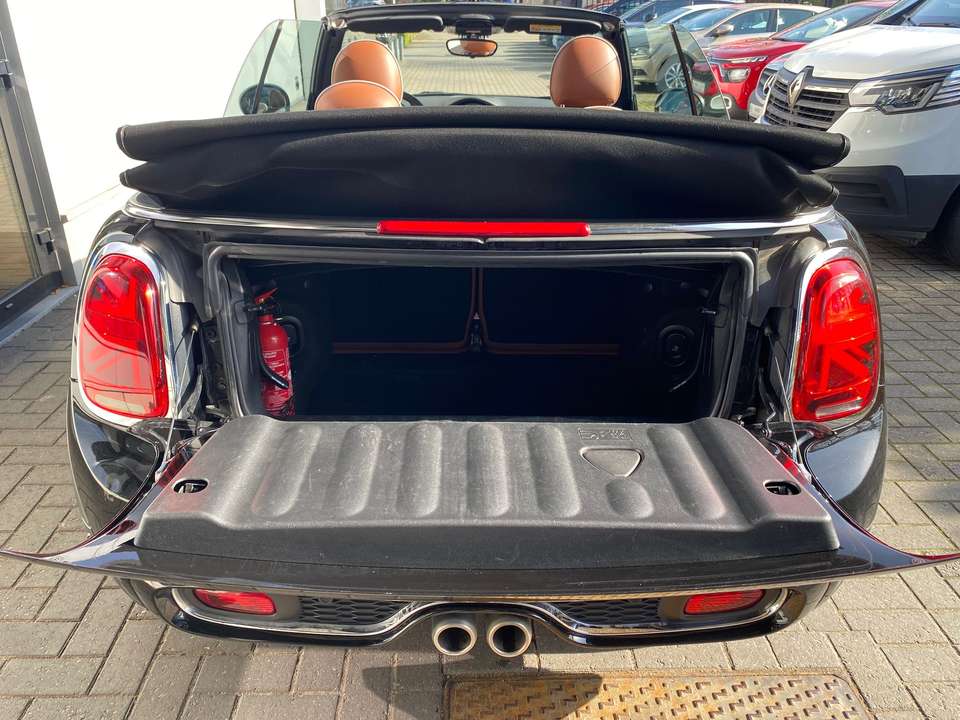 MINI Cooper S - Imagem 10