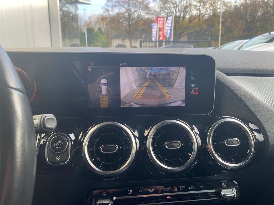 Mercedes-Benz B 200 - Imagem 13